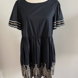 Madewell Dress Black with beige/white embroider detail, Flutter sleeves size Med